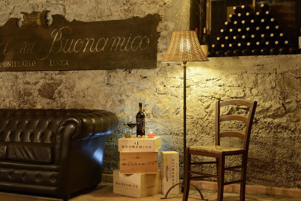 Buonamico Wine Resort Montecarlo Exteriör bild